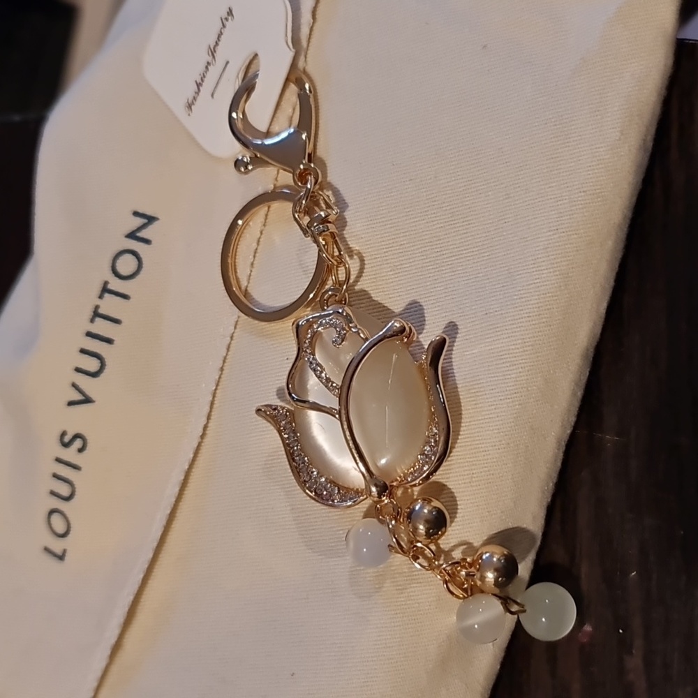 Floral Bag Charm Gold Tone Sparkle!